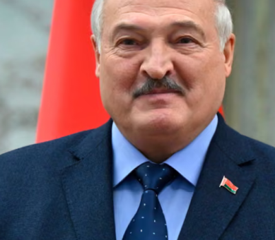 Lukashenko reaches out to the west